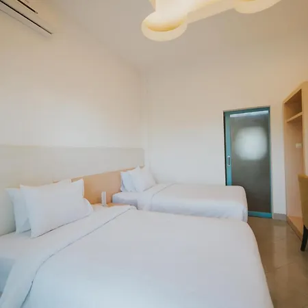 Birru Inn Kuta  Extérieur photo